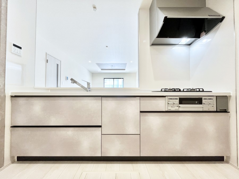 �L�b�`���@�������������I�ɁA�y�����I�V�X�e���L�b�`��  