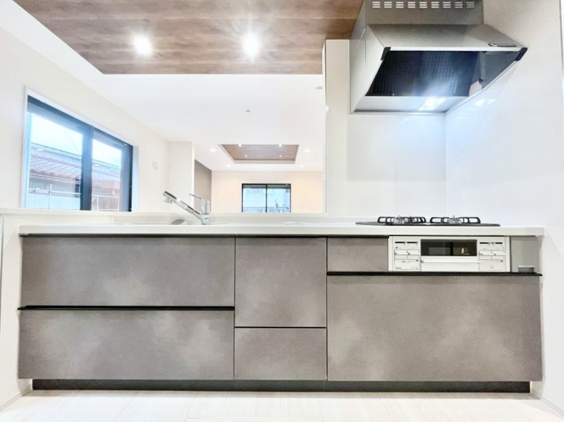 �L�b�`���@�L�X�Ƃ����g������̗ǂ��L�b�`���œ��X�̂��������y�����Ȃ肻��