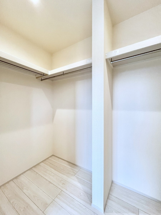 ���̑��@�ߗނ��n���K�[�Ɋ|�����܂܎��[�ł���WIC�B�ߗނ̐������ڂ����₷���ĕ֗��ł��I