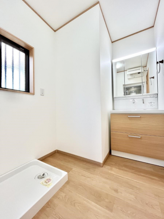 ʑEʏ@Oʋ̗ɁAϕiqpiȂǂ[\Bʑƕۂ܂I