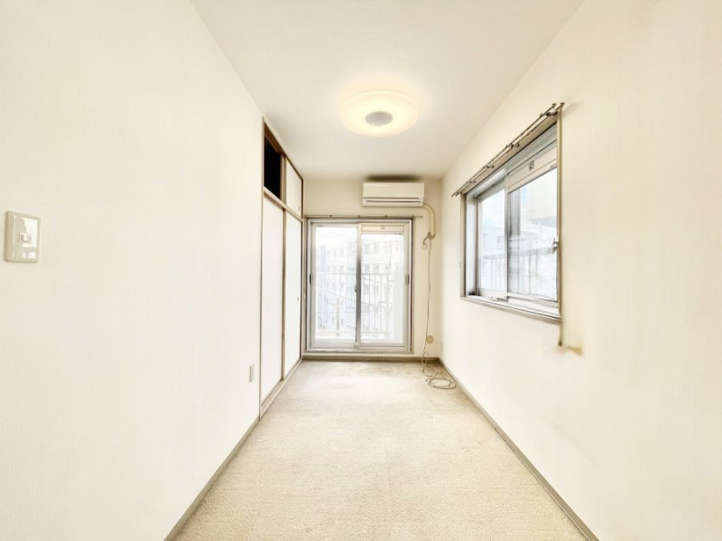 ���̑����ρ@�o���R�j�[���J�������v���X���Ă����m��