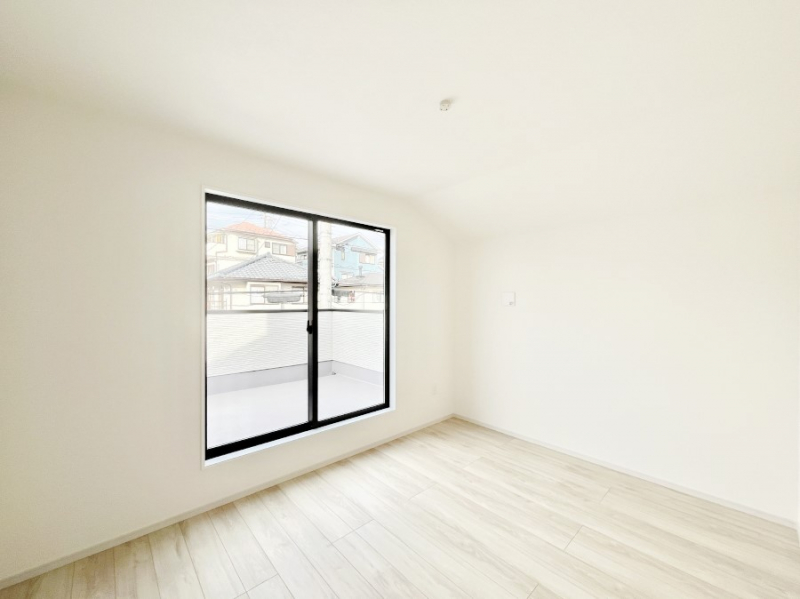 �Q���@���邢�o���R�j�[�T�C�h�ɗm����ݒu�B�ڊo�߂̗ǂ��Q���ɁB  