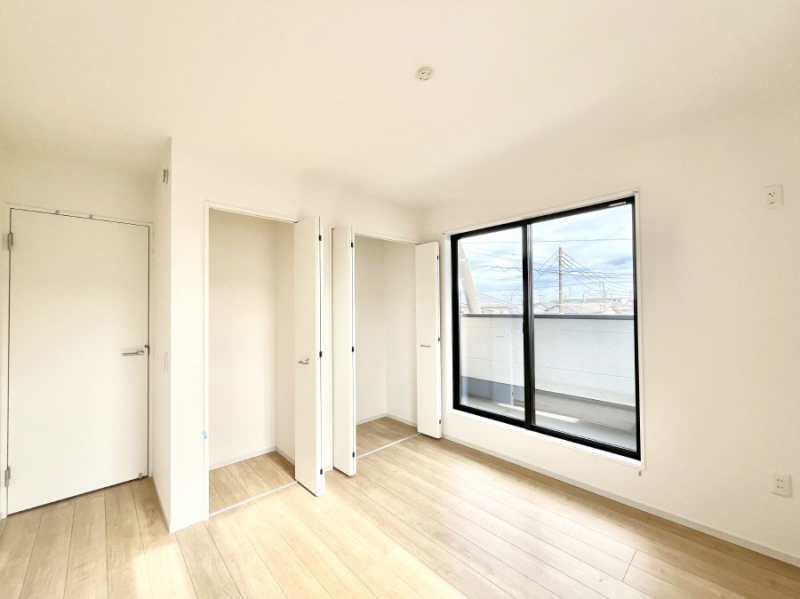 �q�������@�q�������ɂ��������߂Ȏ��[�X�y�[�X�����Ղ�̋���