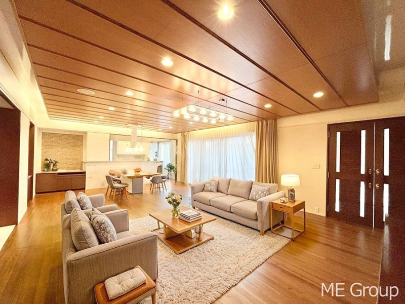 rO@Ƒ̓₩Șbŕ܂閾邢rO  ƋCGł