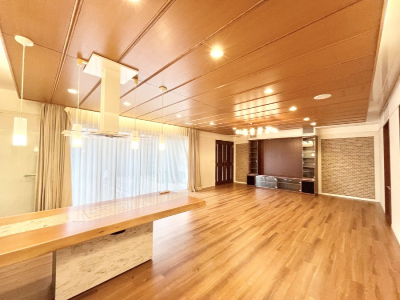 rO@邢zA͋̕Cɖ郊rOE_CjOB   