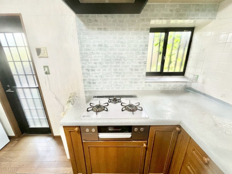 Lb`@Ƃ肠Lb`ł͂ƑƊył܂BꕔCGH