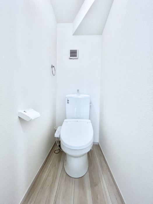 gC@gC1K2KꂼɔzuĂĂƂĂ֗łB 