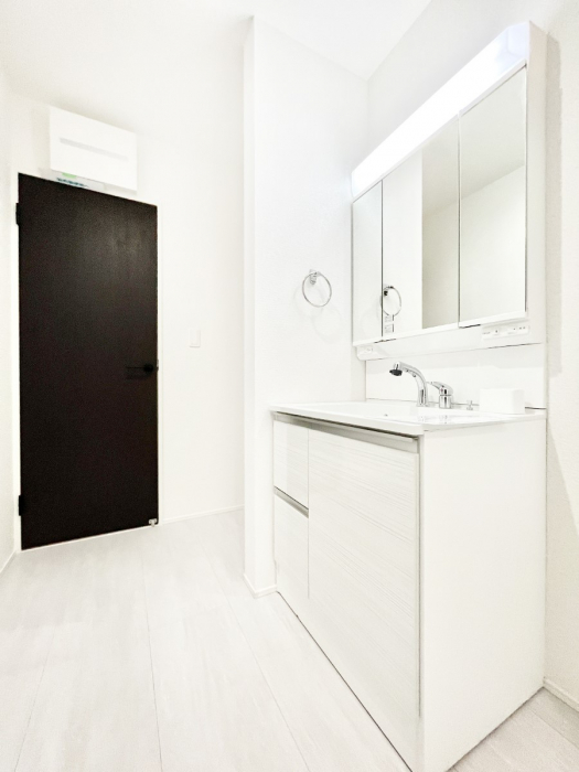 ���̑��@��Ƃ�̐��ʃX�y�[�X�Œ��̐g�x�x�����N���N