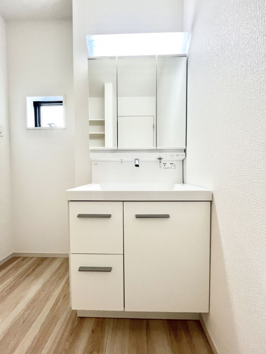 ���ʑ�E���ʏ��@�傫�����₷���O�ʋ��Ő�����������ʑ�́A�g�����Ȃ݃`�F�b�N�┧�̂������ɂ������߂ł��B 