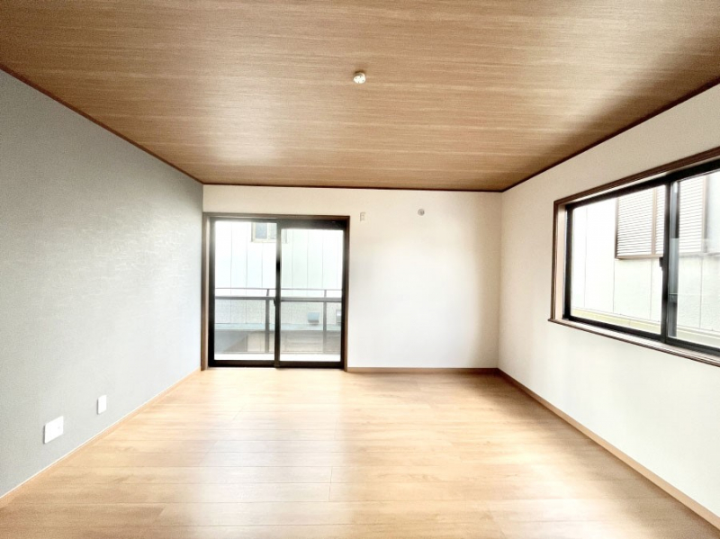 ���̑����ρ@���邢�o���R�j�[�T�C�h�ɗm����ݒu�B�ڊo�߂̗ǂ��Q���ɁB 