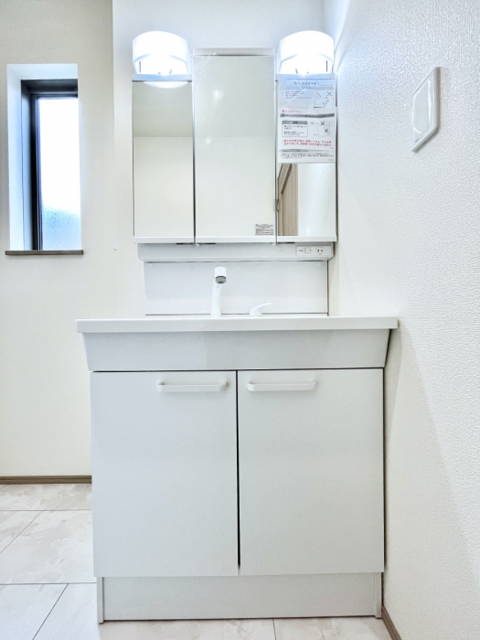 ���ʑ�E���ʏ��@�傫�����₷���O�ʋ��Ő�����������ʑ�́A�g�����Ȃ݃`�F�b�N�┧�̂������ɂ������߂ł��B 