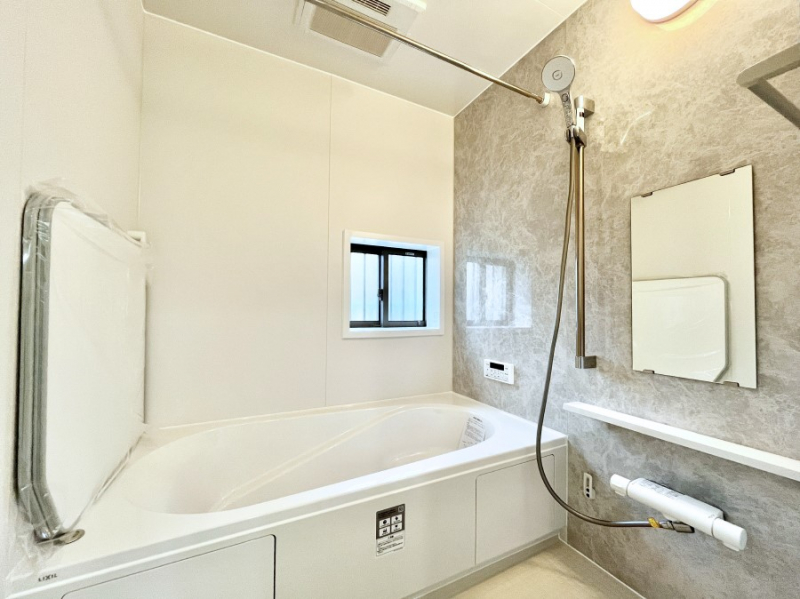 �����@����̔�����₷��؂ȃo�X�^�C���B�������Ƃ����C���y����Ŕ����Ƃ肽���ł��ˁI  