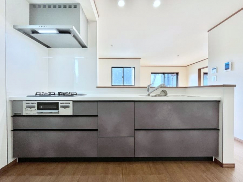 �L�b�`���@�������������I�ɁA�y�����I�V�X�e���L�b�`��  