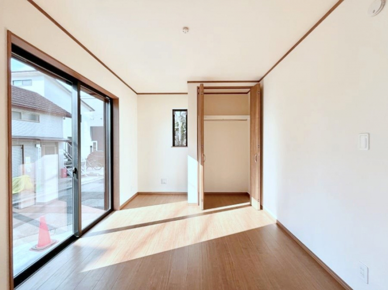 ���̑����ρ@���r���O�ׂ̗ɂ���m���B�����J�����čL�����p���邱�Ƃ��\�ł��B