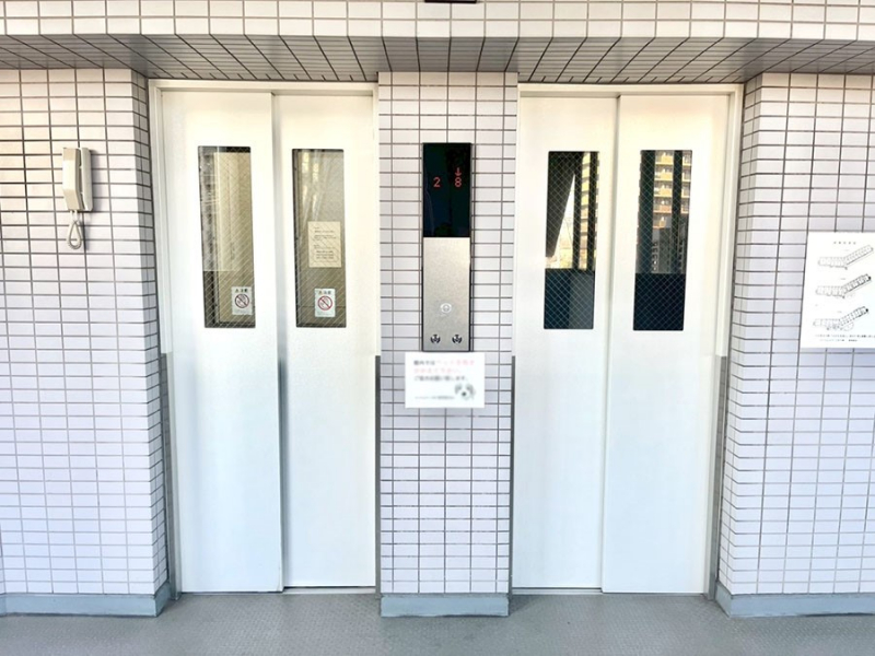 ̑@̏艺ɕ֗ȃGx[^[I