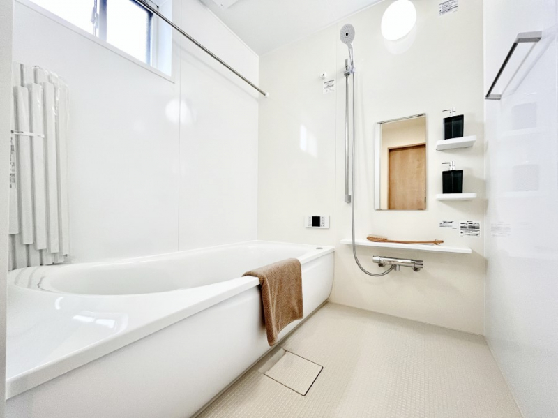 �����@1���̔������t���b�V���ł���A���K�ȃo�X�^�C�������o���Ă���܂��B