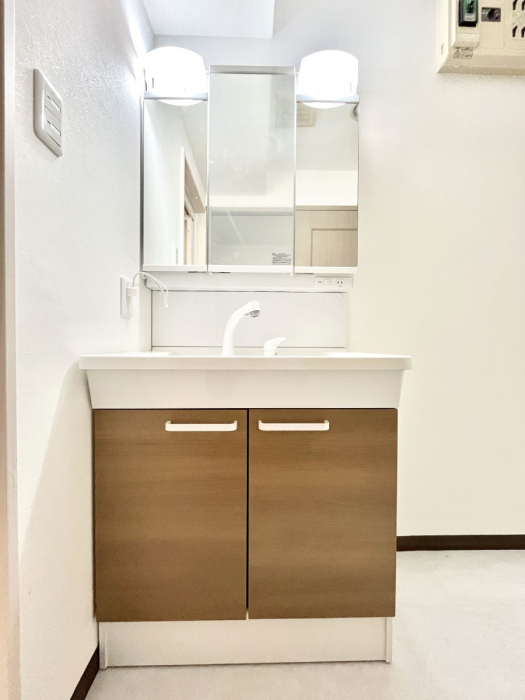 ���ʑ�E���ʏ��@������������ʉ��ώ��Œ��̐g�x�x�����K  