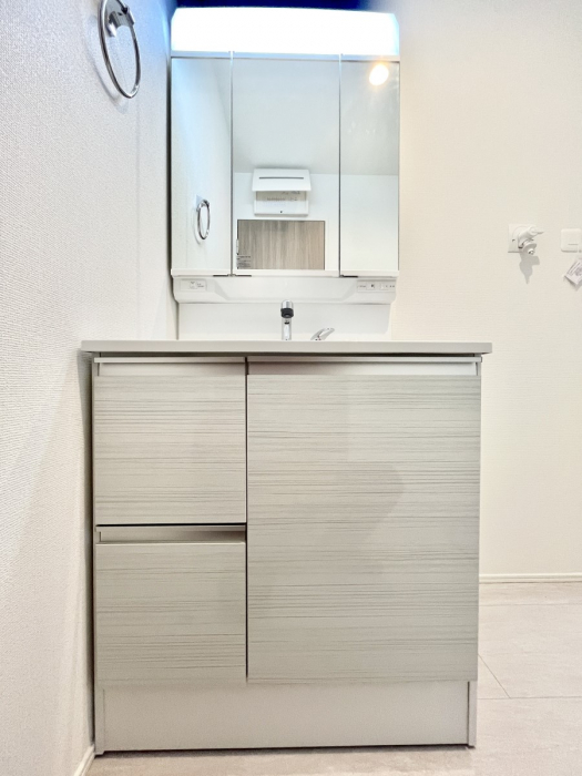 ���ʑ�E���ʏ��@�傫�����₷���O�ʋ��Ő�����������ʑ�́A�g�����Ȃ݃`�F�b�N�┧�̂������ɂ������߂ł��B 