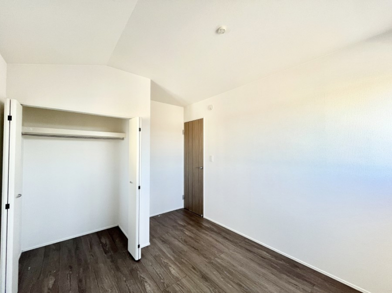 �q�������@�q�������ɂ��������߂Ȏ��[�X�y�[�X�����Ղ�̋���