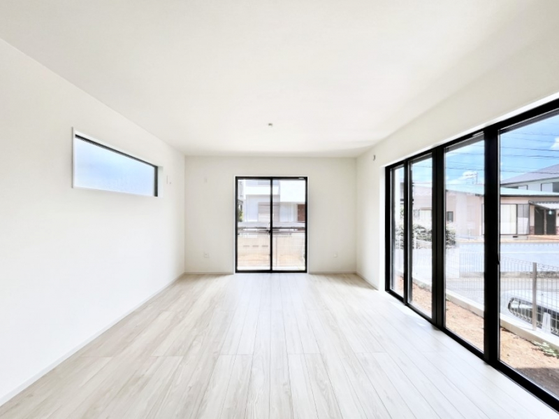 rO@邢zA͋̕Cɖ郊rOE_CjOB 