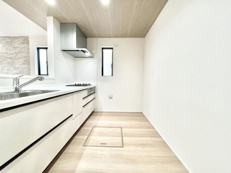 �L�b�`���@��Ƃ肠��L�b�`���ł͂��Ƒ��Ɗy�������������ł��܂��B