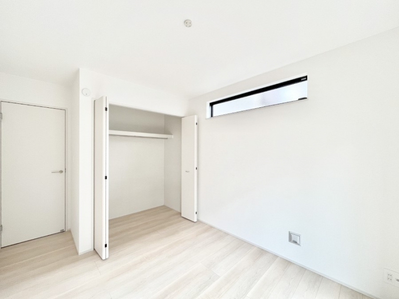 �Q���@�g���₷���`�Ńx�b�g��Ƌ�̒u�����ɂ����邱�Ƃ�����܂���B   