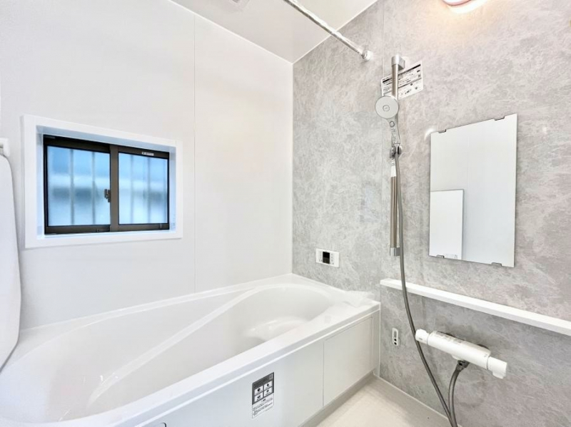 �����@����̔�����₷��؂ȃo�X�^�C���B�������Ƃ����C���y����Ŕ����Ƃ肽���ł��ˁI  