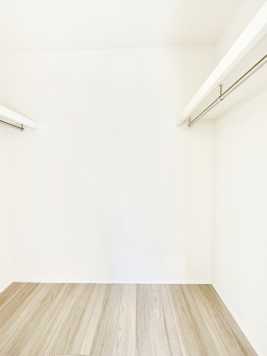 ���̑��@�G�߂̈ߗނ��X�b�L�����[�I��e�ʂ̎��[�͂����͓I��WIC�t���ł��B