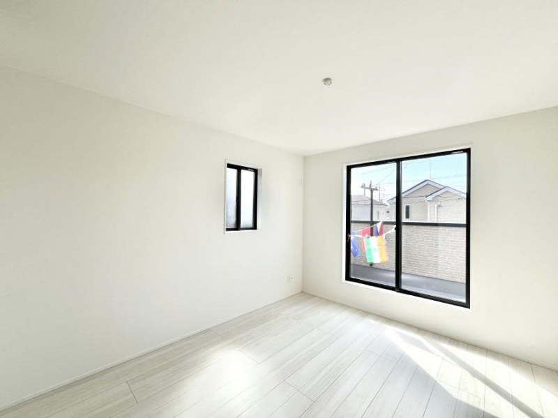 ���̑����ρ@�o���R�j�[���J�������v���X���Ă����m��