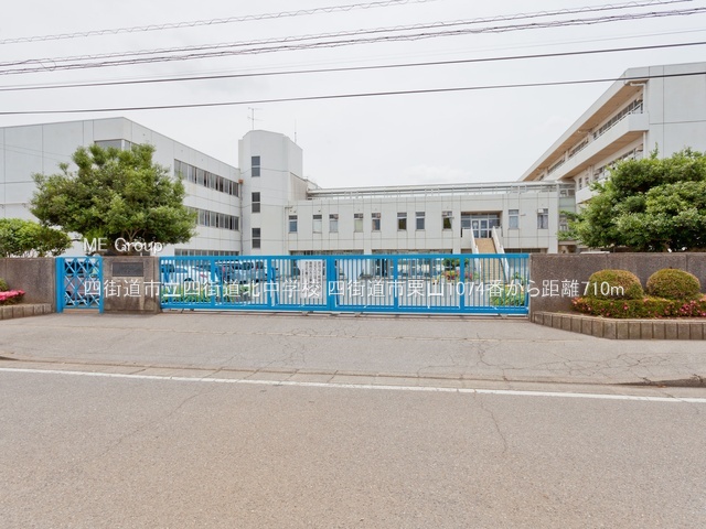 ���ӊ��@���w�Z 710m �l�X���s���l�X���k���w�Z