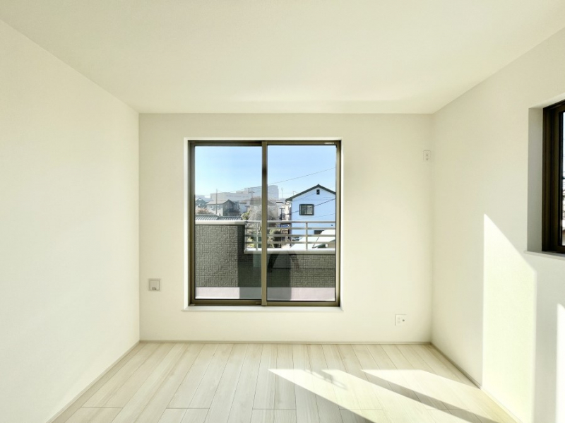 ���̑����ρ@�o���R�j�[���J�������v���X���Ă����m��  �@