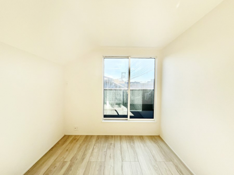 �Q���@�g���₷���`�Ńx�b�g��Ƌ�̒u�����ɂ����邱�Ƃ�����܂���B   