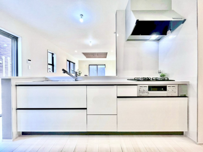 �L�b�`���@�������������I�ɁA�y�����I�V�X�e���L�b�`��  