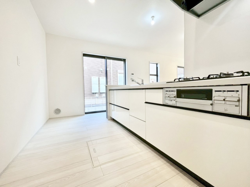 �L�b�`���@��Ƃ肠��L�b�`���ł͂��Ƒ��Ɗy�������������ł��܂��B