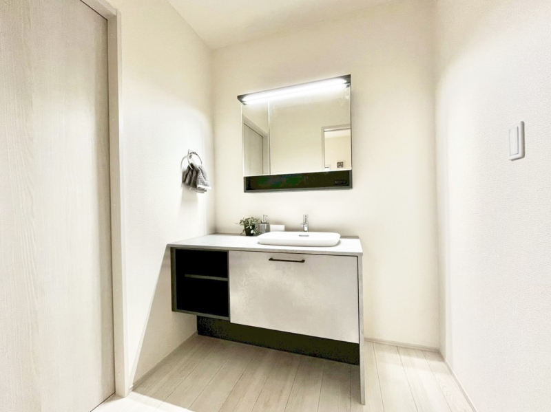 ���̑��@��Ƃ�̐��ʃX�y�[�X�Œ��̐g�x�x�����N���N  