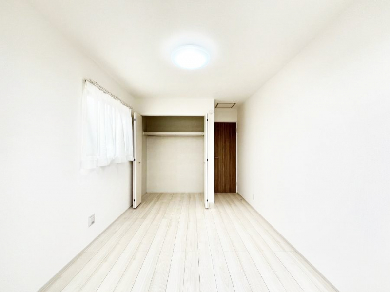 �Q���@�g���₷���`�Ńx�b�g��Ƌ�̒u�����ɂ����邱�Ƃ�����܂���B   