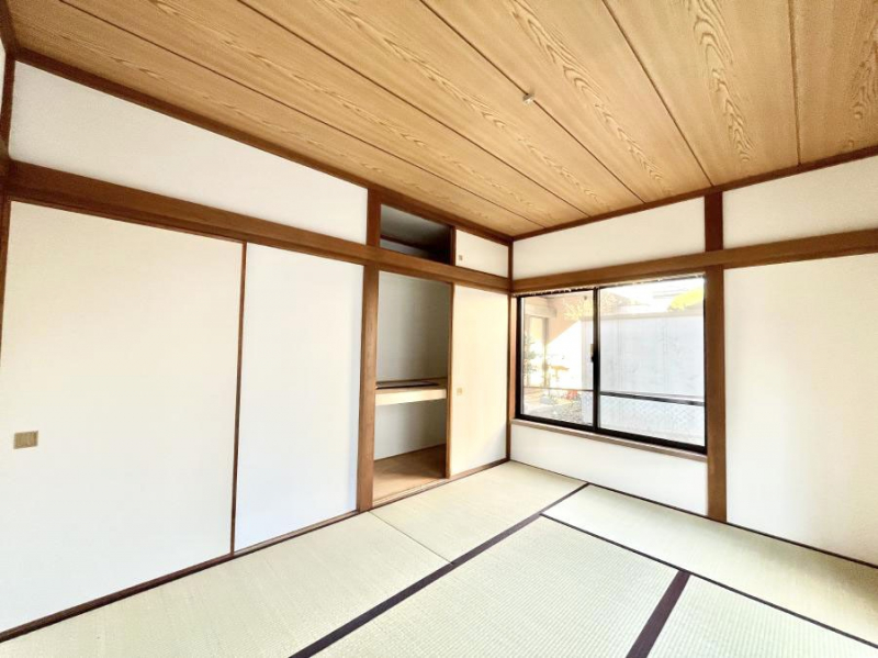 ���̑����ρ@�_�炩����̋�Ԃ́A���q�l�̗V�я�◈�q���̂����ĂȂ��̏ꏊ�Ƃ��ďd�󂵂܂��B 