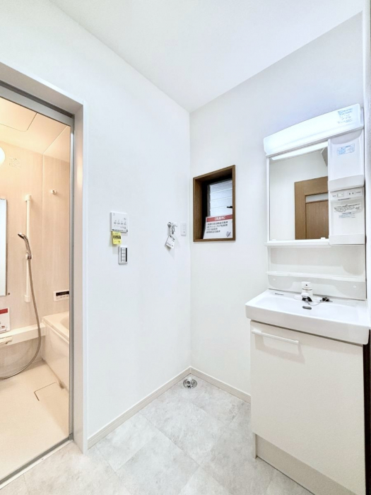 ���ʑ�E���ʏ��@���������Ă���̂Ŏ��C�̑����ꏊ�ł����C���ł����K�ł��B�����̐g�x�x���C�����ǂ��s���܂��ˁB