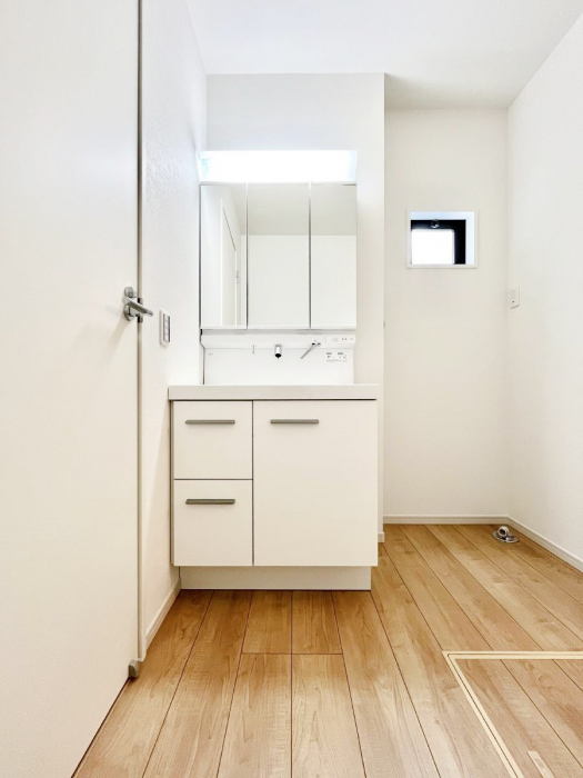 ���ʑ�E���ʏ��@���[�͂Ƌ@�\���ɗD�ꂽ���ʉ��ϑ�@