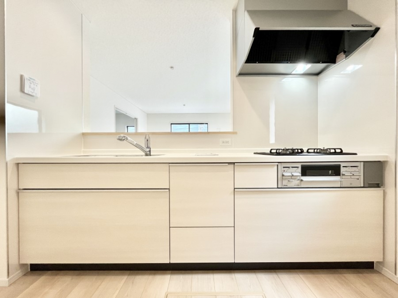 �L�b�`���@�������������I�ɁA�y�����I�V�X�e���L�b�`��  