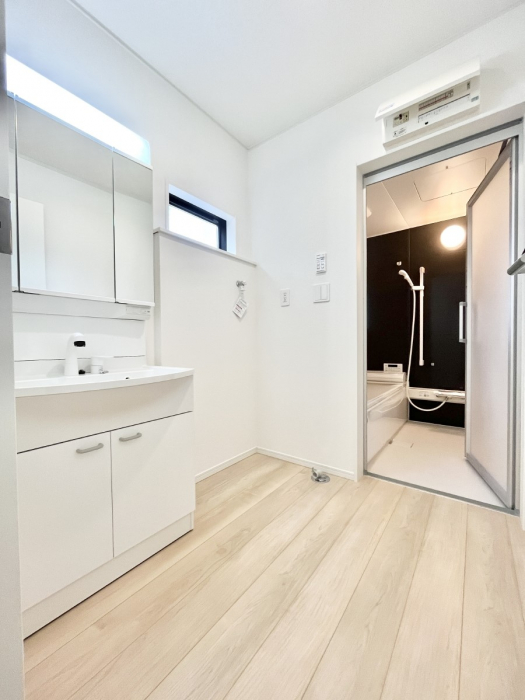 ���̑��@���������Ă���̂Ŏ��C�̑����ꏊ�ł����C���\���s���܂��B�����̐g�x�x���C�����ǂ��I