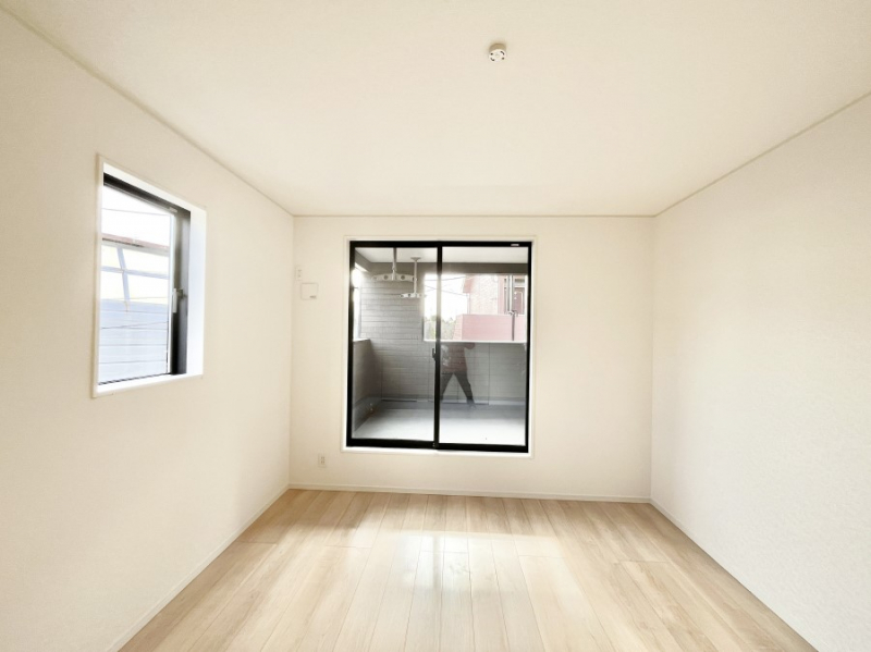 ���̑����ρ@���邢�o���R�j�[�T�C�h�ɗm����ݒu�B�ڊo�߂̗ǂ��Q���ɁB 