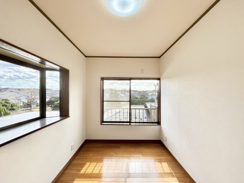 ���̑����ρ@���邢�o���R�j�[�T�C�h�ɗm����ݒu�B�ڊo�߂̗ǂ��Q���ɁB 