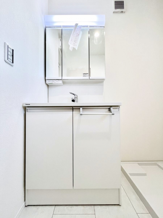 ���ʑ�E���ʏ��@�傫�����₷���O�ʋ��Ő�����������ʑ�́A�g�����Ȃ݃`�F�b�N�┧�̂������ɂ������߂ł��B 