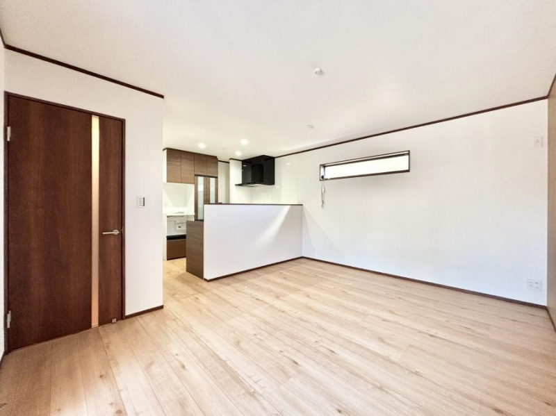 ���r���O�@�Ƒ��c���̎��Ԃ����������Ȃ��났�̃��r���O�_�C�j���O�B