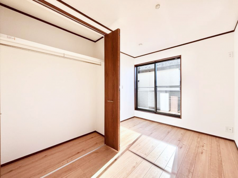 ���̑����ρ@���邢�o���R�j�[�T�C�h�ɗm����ݒu�B�ڊo�߂̗ǂ��Q���ɁB 