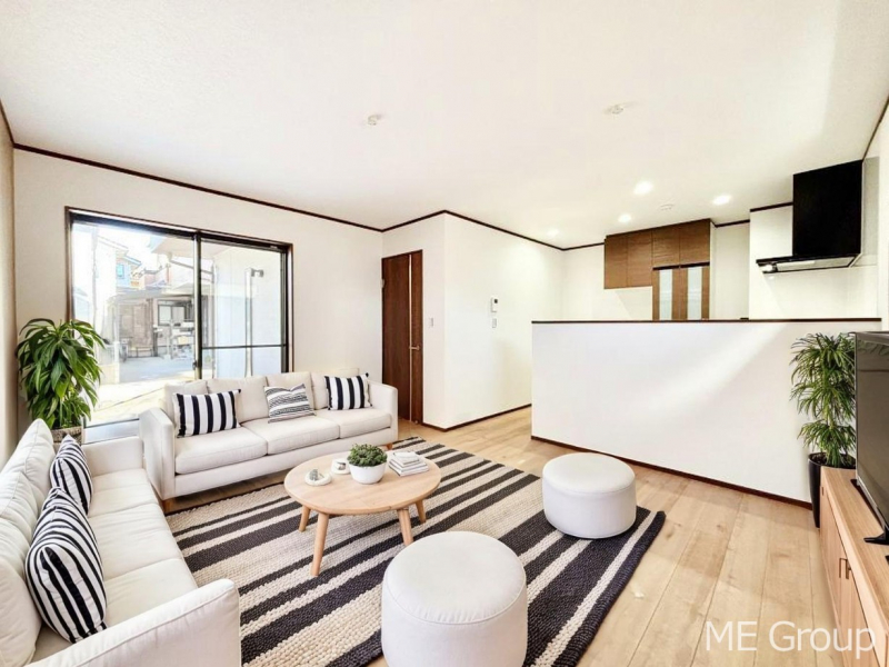 ���r���O�@�傫�ȑ����炽���Ղ�̗z���ƕ����������郊�r���O�@���Ƌ��CG�ł�  