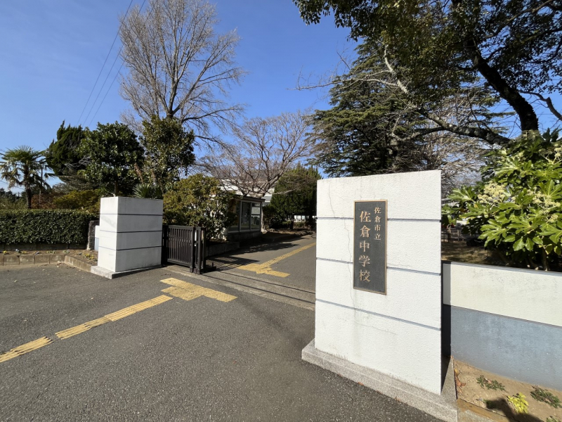 ���ӊ��@���w�Z 1100m ���q���w�Z