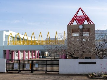 ���ӊ��@���w�Z 350m ��t�s���L�g���w�Z