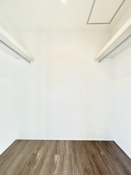 ���̑��@�G�߂̈ߗނ��X�b�L�����[�I��e�ʂ̎��[�͂����͓I��WIC�t���ł��B